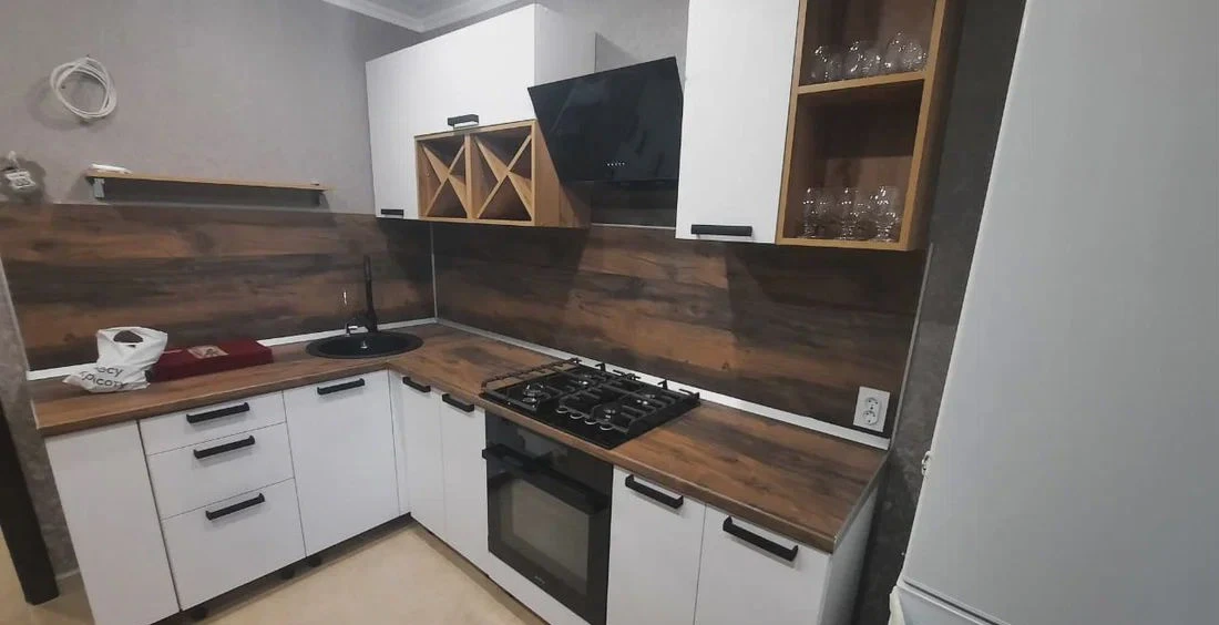 Кухня 1800х2400мм
