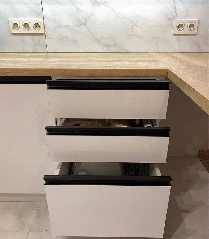 Кухонный гарнитур новый